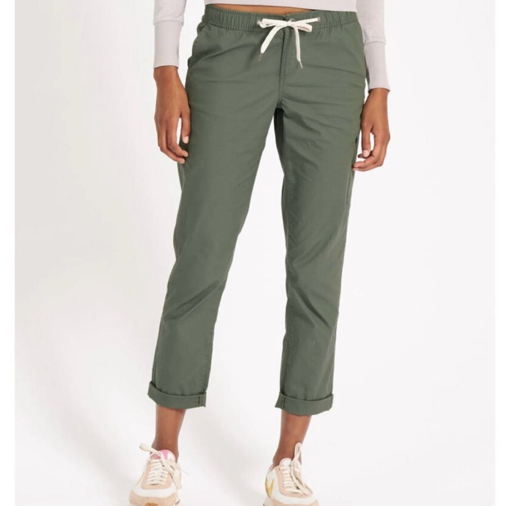 Vuori ripstop beige/taupe pants with drawstrings size Small
